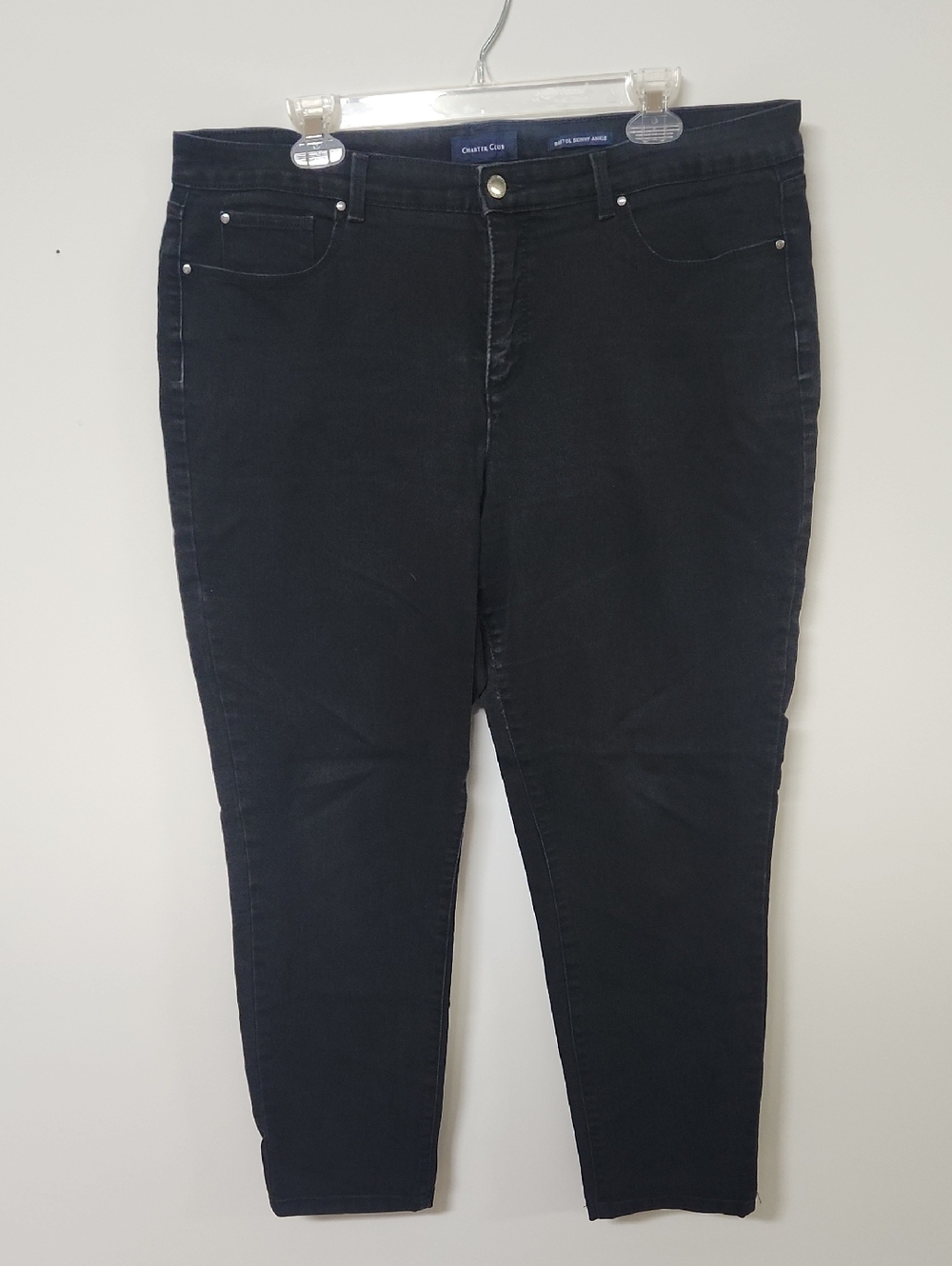 Charter Club Black Skinny Jeans - Women's